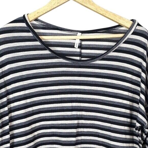 2/$15 Sage Womens Loose Fit Top Gray XL Hi Low Elbow Crochet Unstructured Stripe - Picture 2 of 6